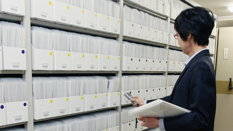 書類の本部一括管理開始に伴い文書電子化・管理システムを導入