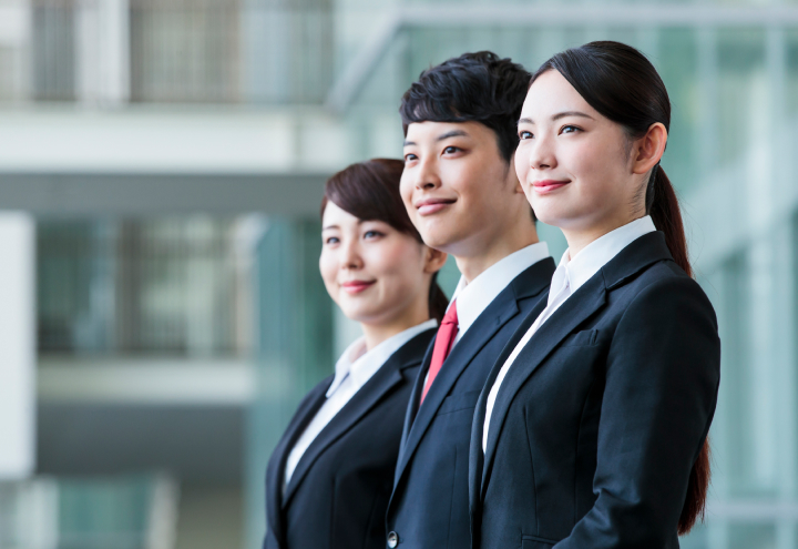 新卒採用