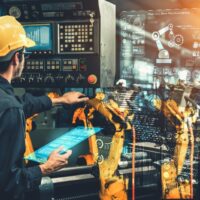 製造業におけるDXとは？導入に向けたプロセスと課題や事例をご紹介