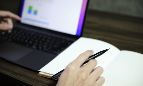 発注管理をエクセルにしてコスト削減！業務効率が上がる活用術まで解説