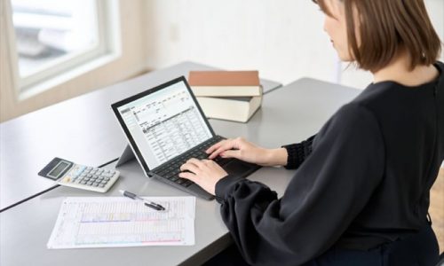 売掛金とは?仕訳方法を基本から特殊なケースまで徹底解説