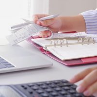売掛金の勘定科目完全ガイド：仕訳・管理・回収までわかりやすく解説
