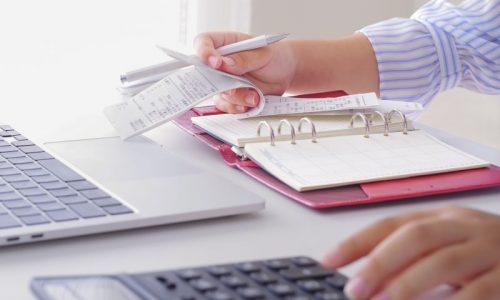 売掛金の勘定科目完全ガイド:仕訳・管理・回収までわかりやすく解説