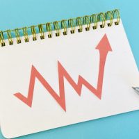 生産性指標とは？種類や計算方法、効果的な生産計画の立て方まで解説